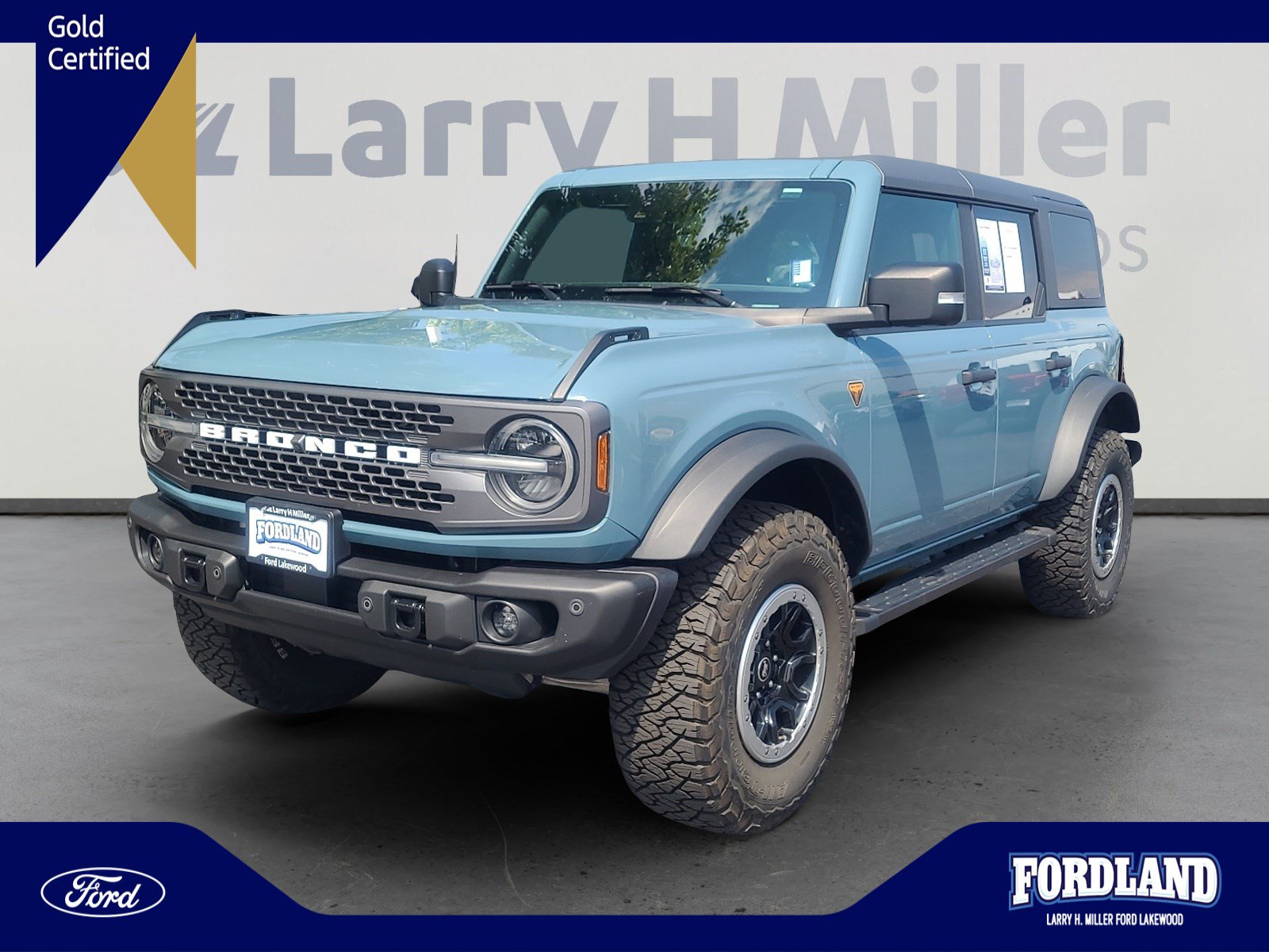 2023 Ford Bronco Badlands 4x4's photo
