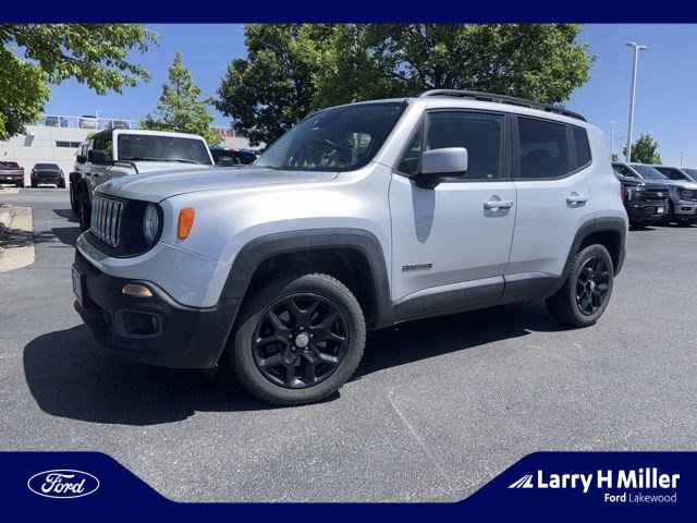 2017 Jeep Renegade Latitude 4x4's photo