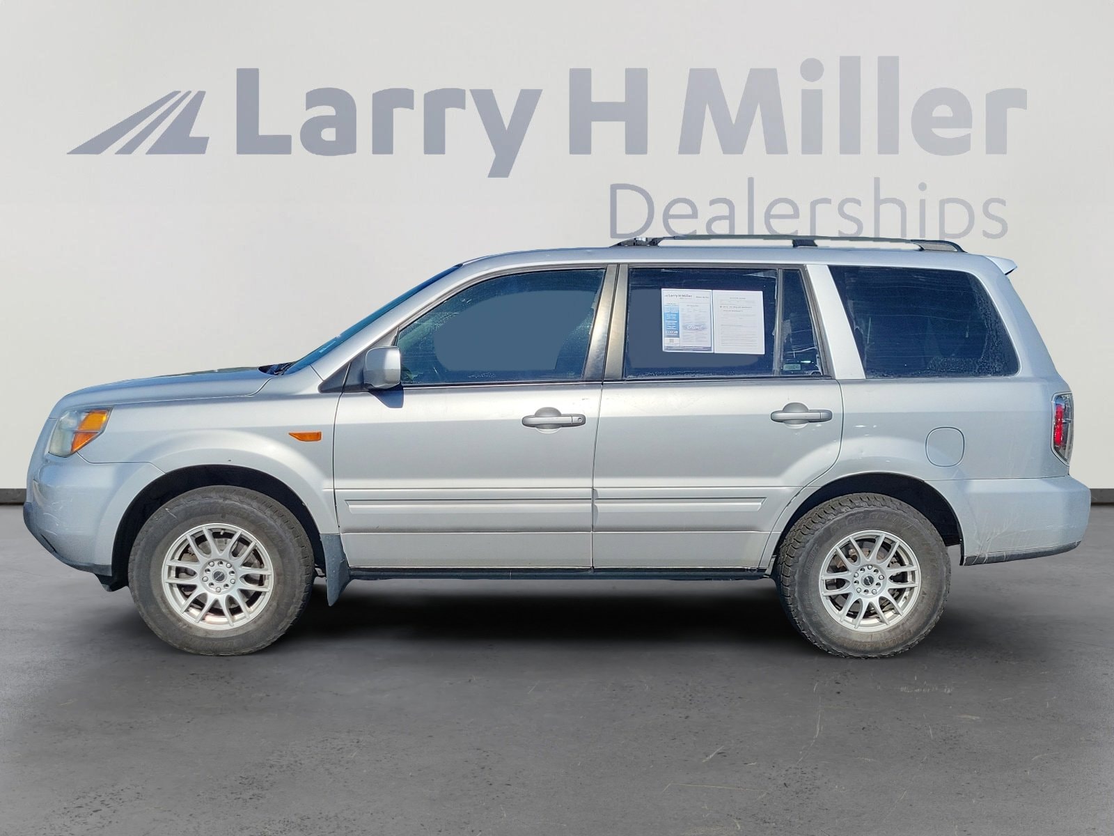 Used 2007 Honda Pilot EX with VIN 2HKYF18517H503542 for sale in Lakewood, CO