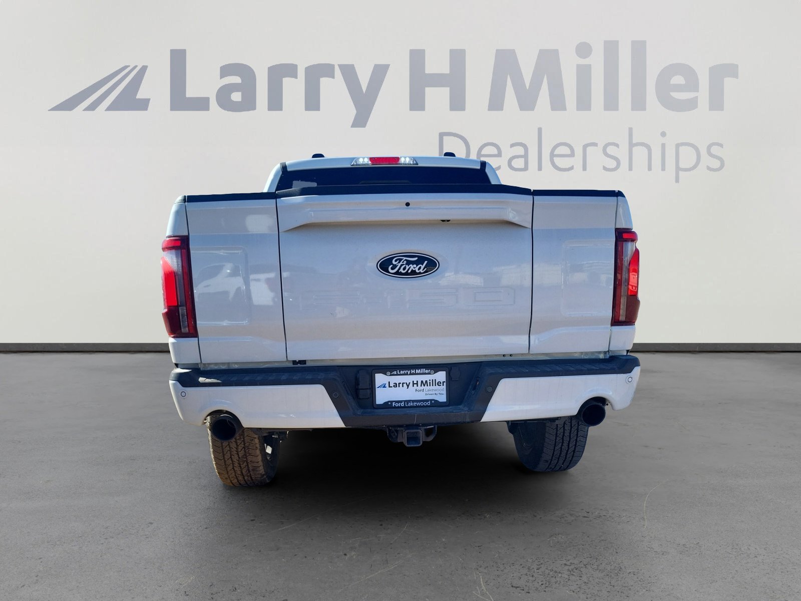 2025 Ford F-150 Lariat photo 4