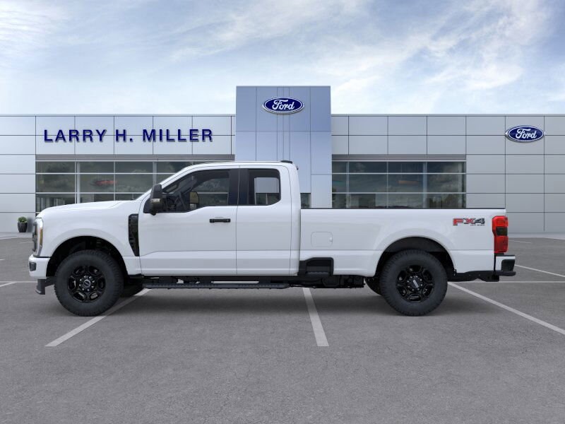 2025 Ford F-250 XL photo 3