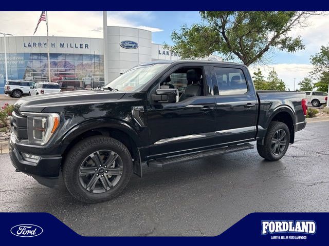 2023 Ford F-150 Lariat 4x4 SuperCrew 145 in's photo