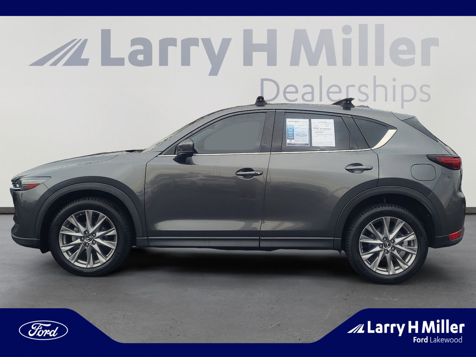 2019 Mazda CX-5 Grand Touring photo 2