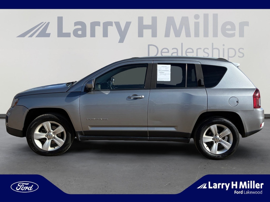 Used 2015 Jeep Compass Latitude SUV