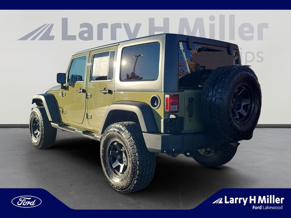 Used 2013 Jeep Wrangler Unlimited Sport SUV