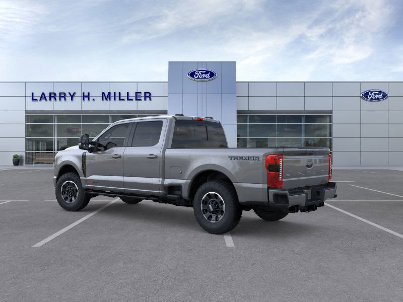 2025 Ford F-250 XLT photo 4