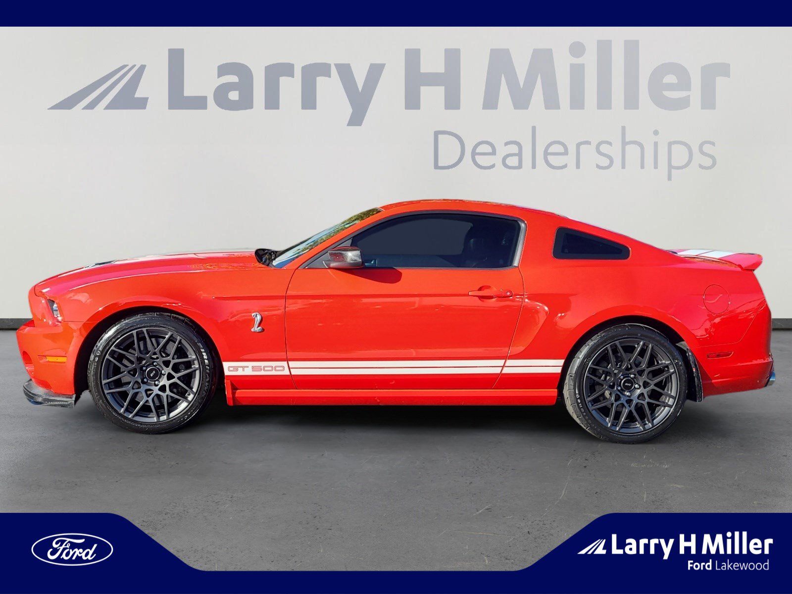 2014 Ford Mustang Shelby photo 2