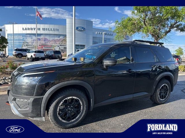 2025 Nissan Pathfinder Rock Creek 4WD's photo