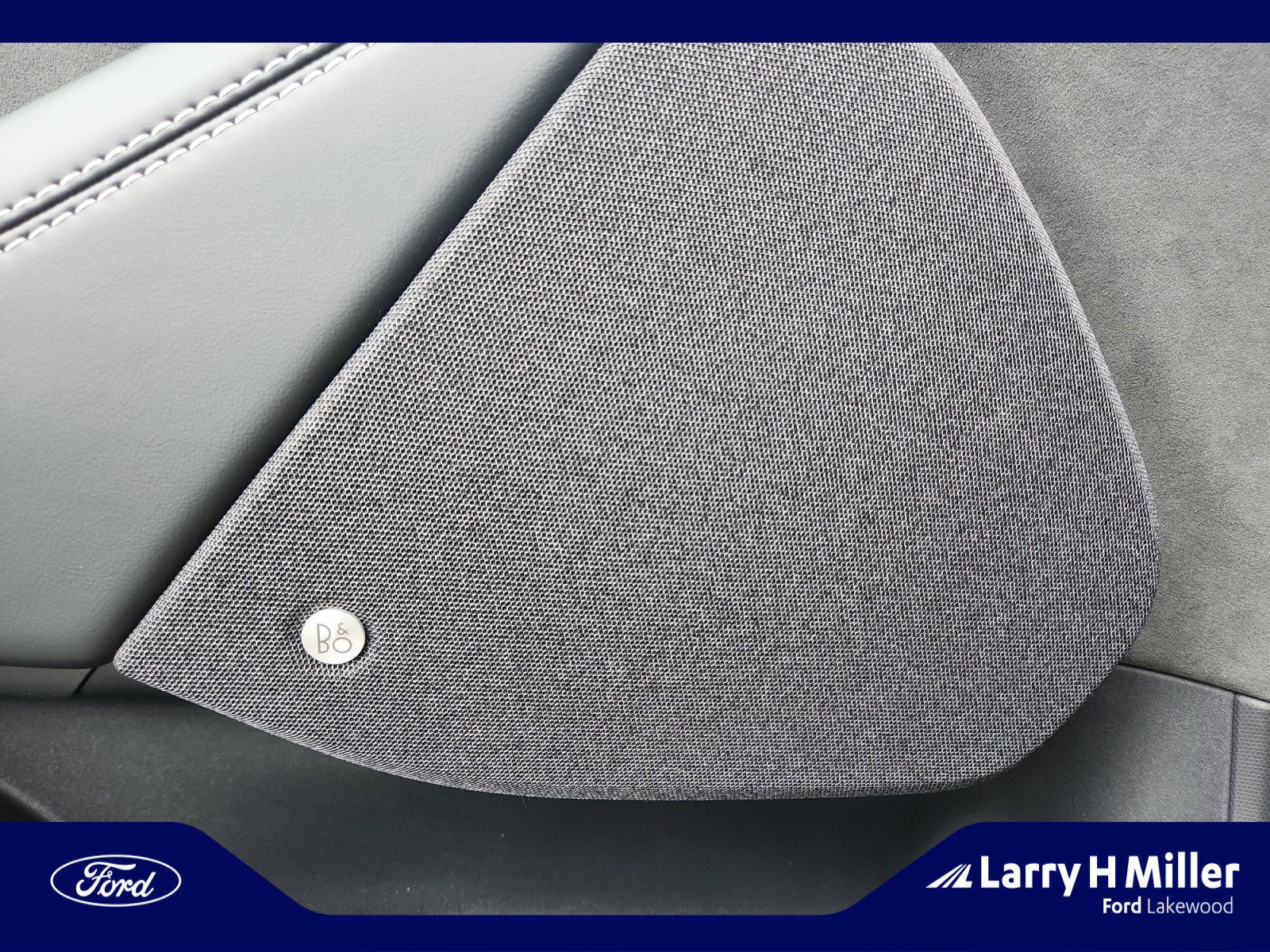 2025 Ford Mustang Mach-E GT - Photo 27