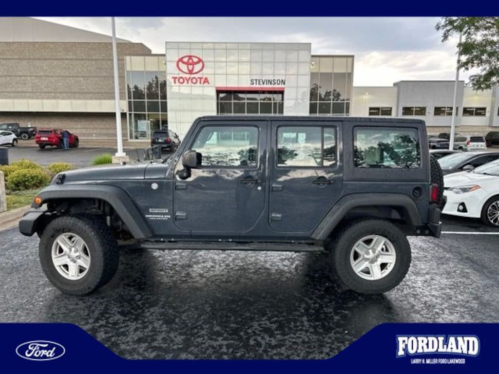 Used 2017 Jeep Wrangler JK Unlimited Sport SUV