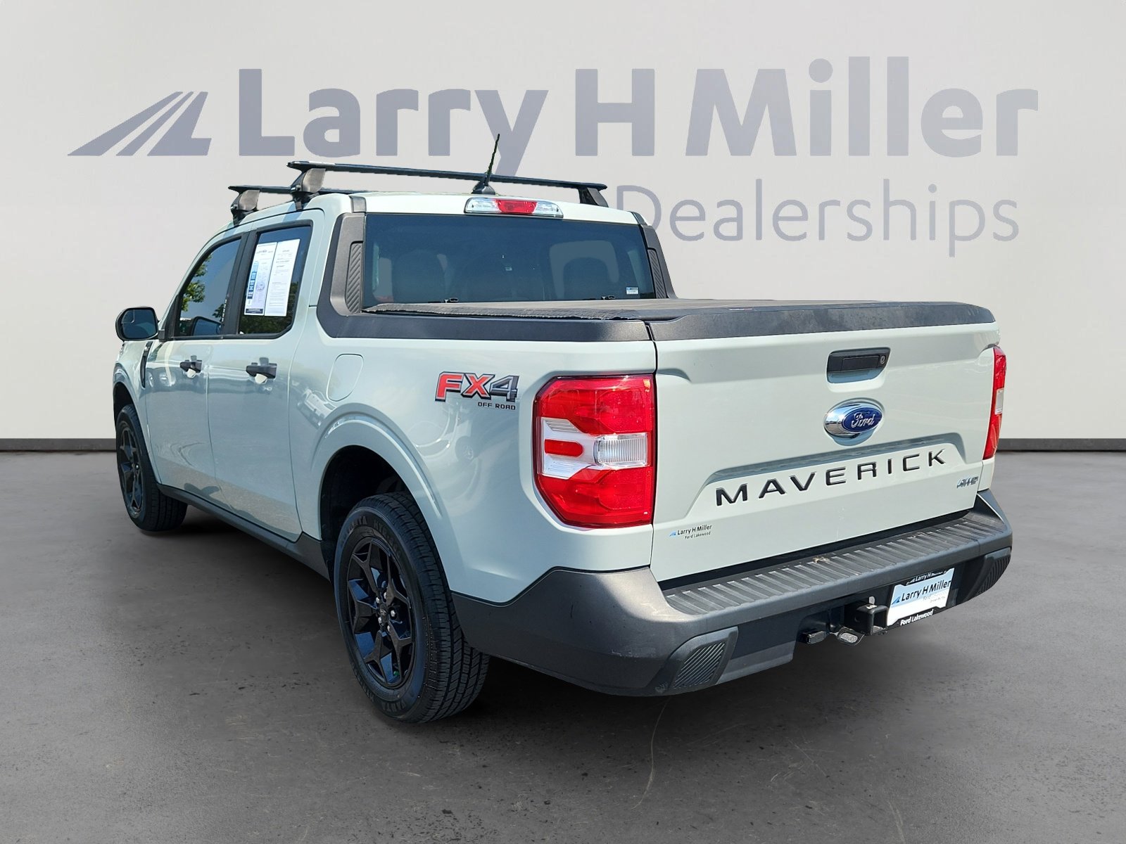 2022 Ford Maverick XLT photo 2