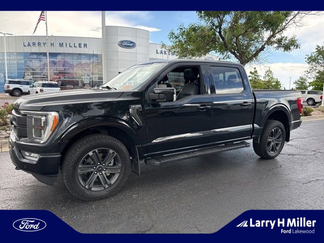 2023 Ford F-150 Lariat 4x4 SuperCrew 145 in's photo