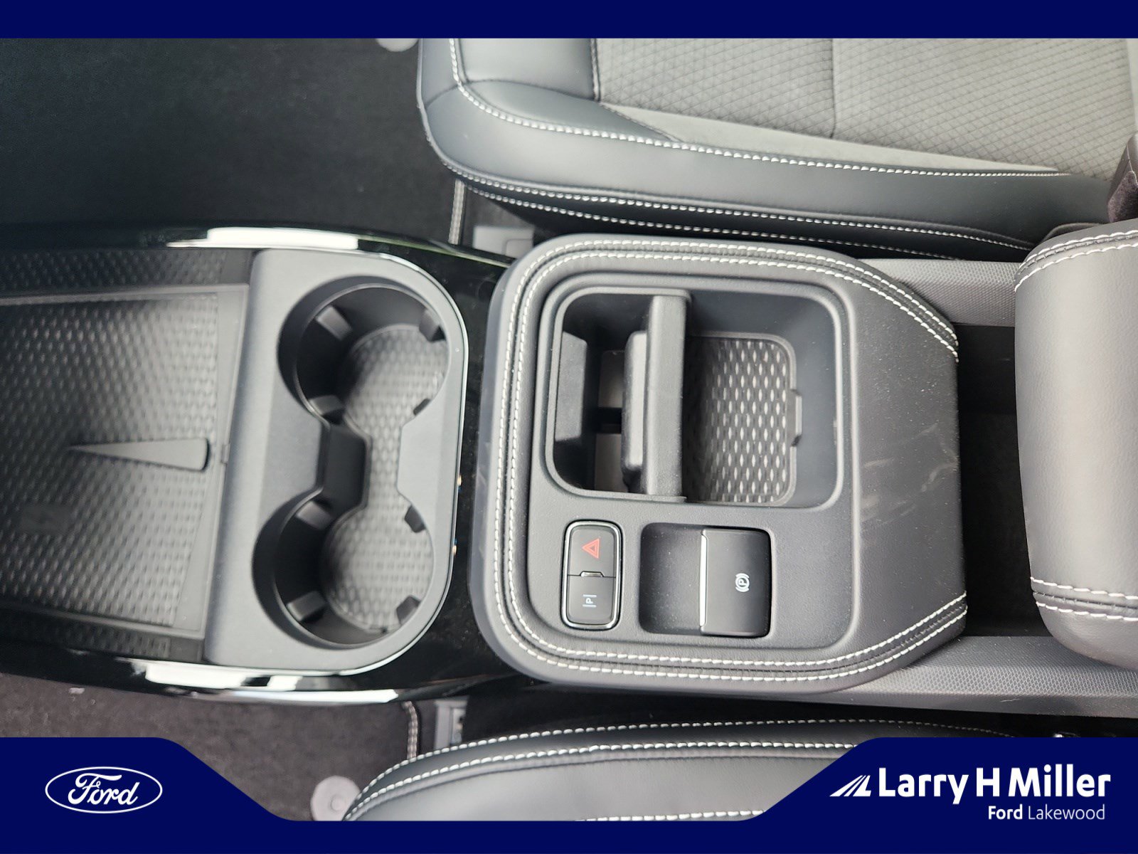 2025 Ford Mustang Mach-E GT - Photo 15