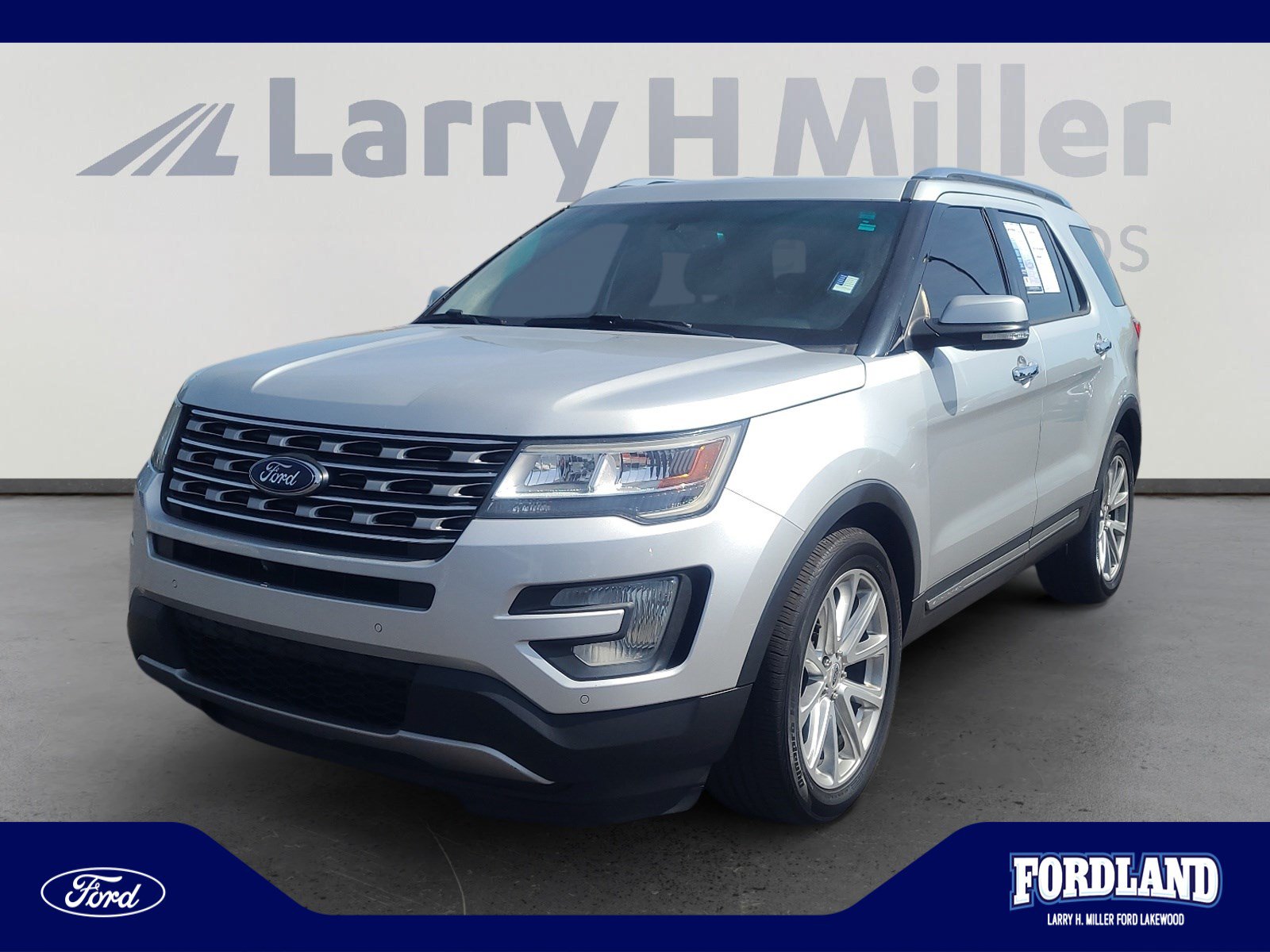 2016 Ford Explorer Limited FWD's photo