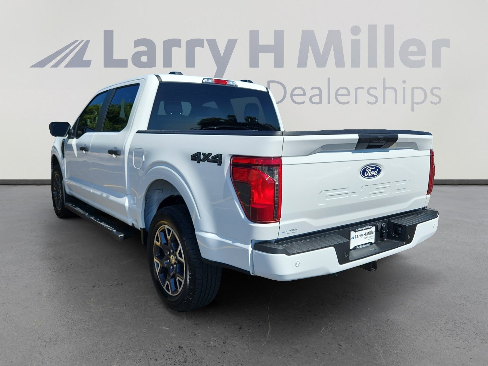 2024 Ford F-150 STX photo 3