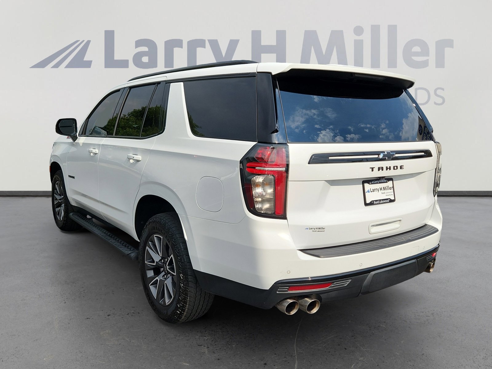 2024 Chevrolet Tahoe Z71 photo 3