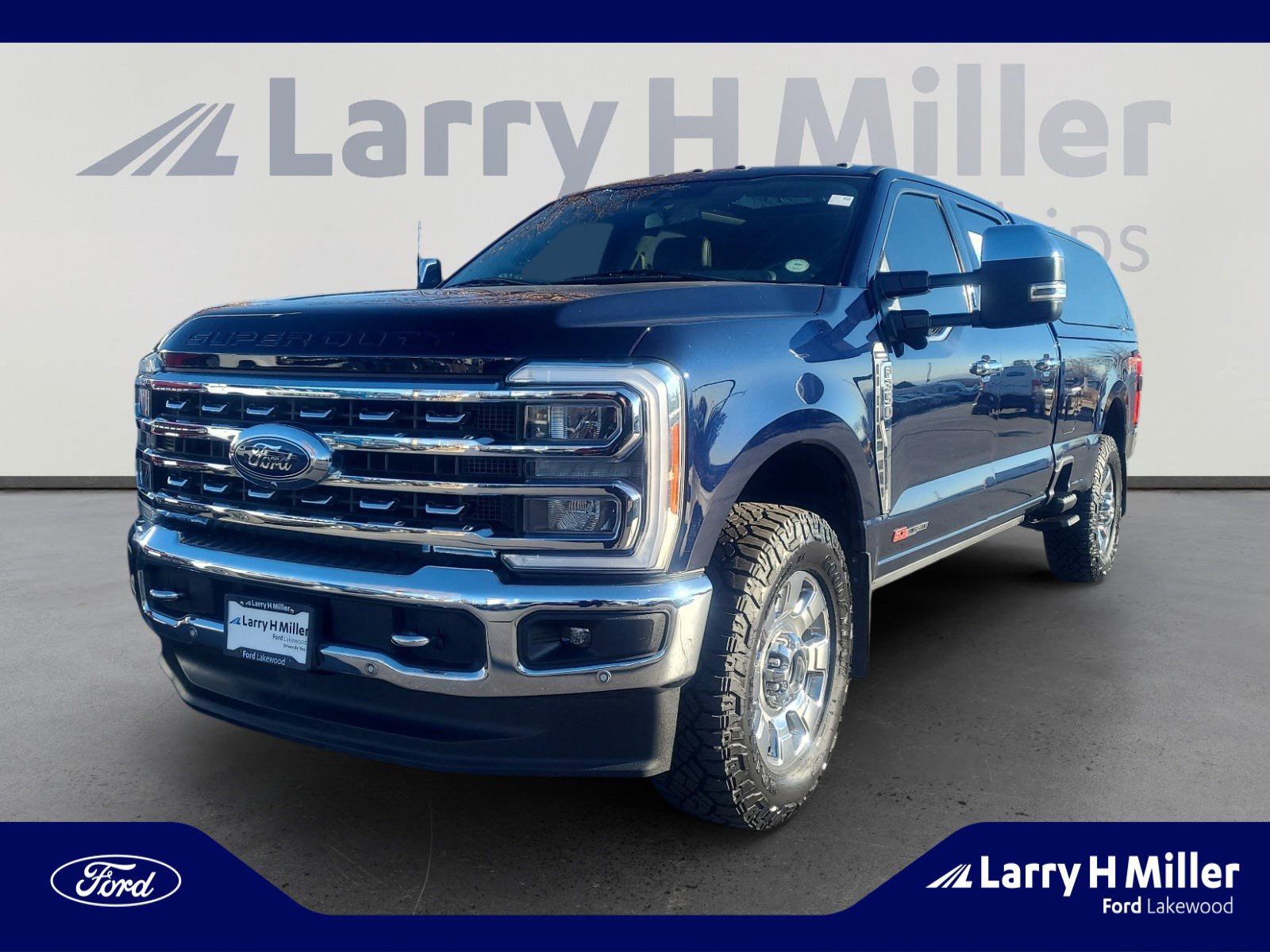 2023 Ford F-350 Super Duty Lariat's photo