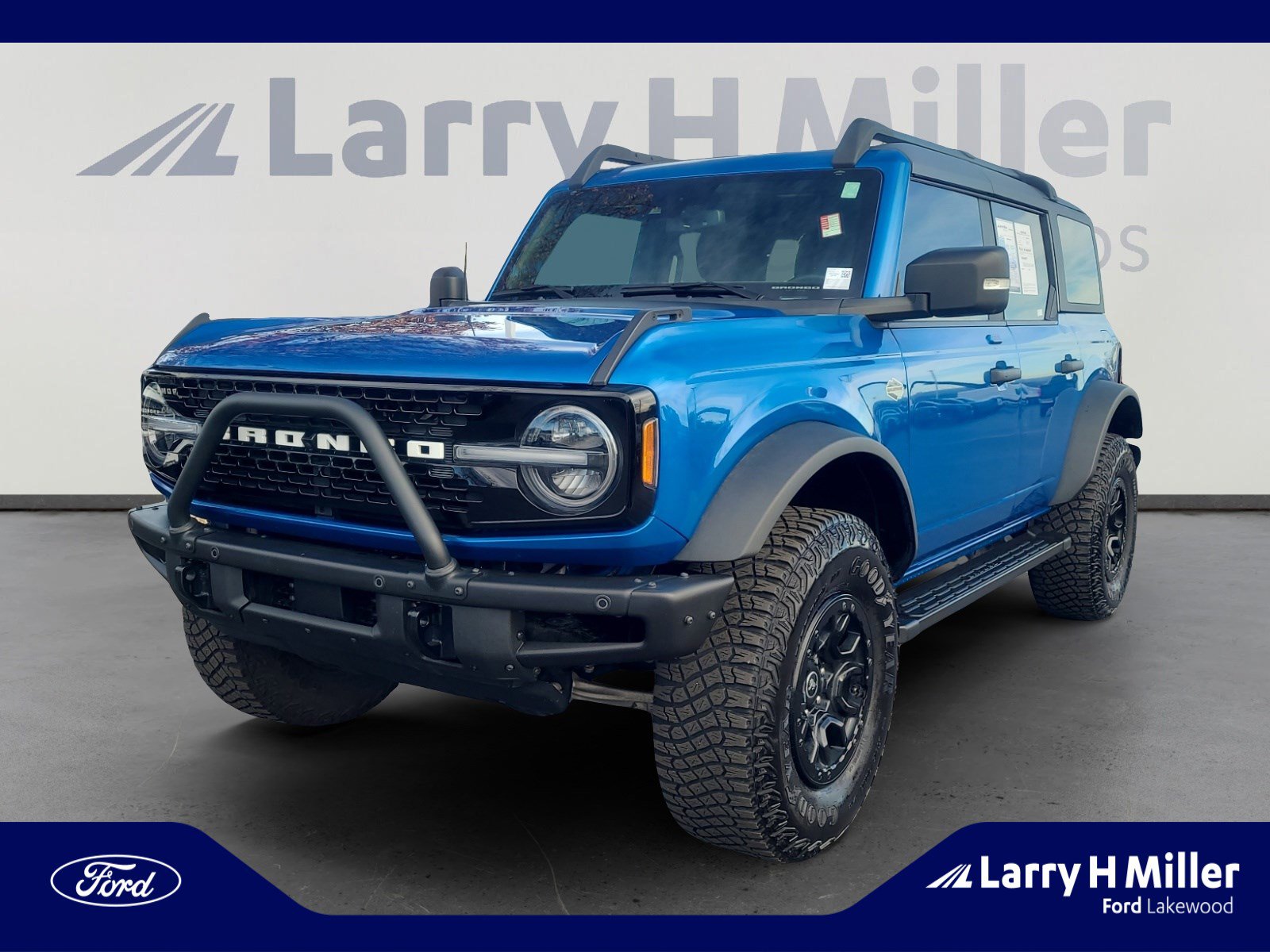 2022 Ford Bronco 4-Door Wildtrak's photo