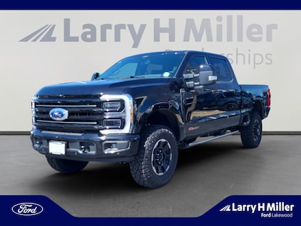 Featured 2025 Ford Super Duty F-350 SRW F-350 Platinum Truck Crew Cab for sale near you in Lakewood, CO