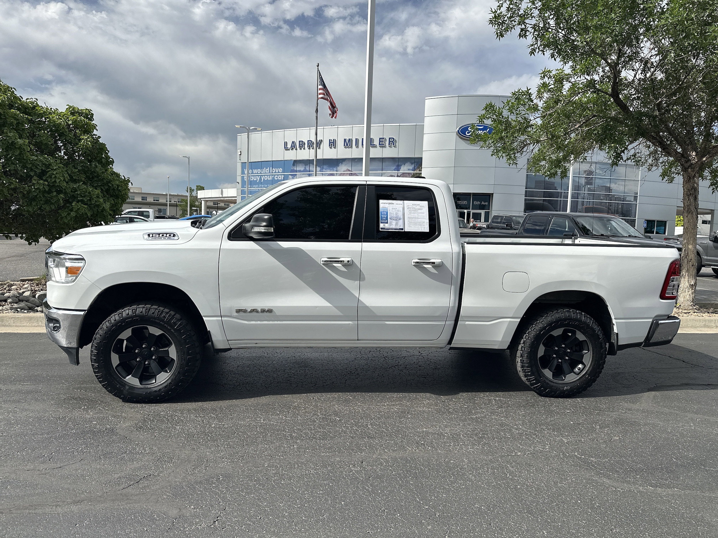 Used 2019 RAM Ram 1500 Pickup Big Horn/Lone Star with VIN 1C6SRFBT3KN772062 for sale in Lakewood, CO