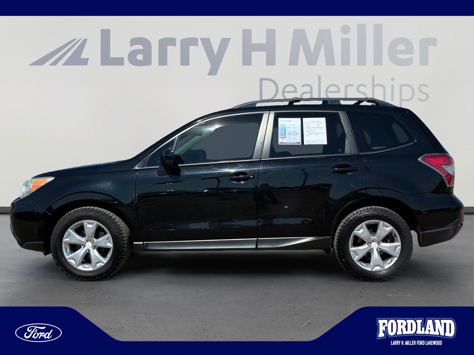 Used 2015 Subaru Forester i Premium with VIN JF2SJADC7FH417661 for sale in Lakewood, CO