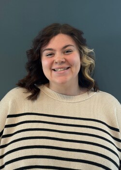 Staff member Sydney Haarhues from ID_21f54811a54e