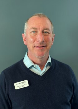 Staff member Mark Faricy from ID_c6c8ca31de5a