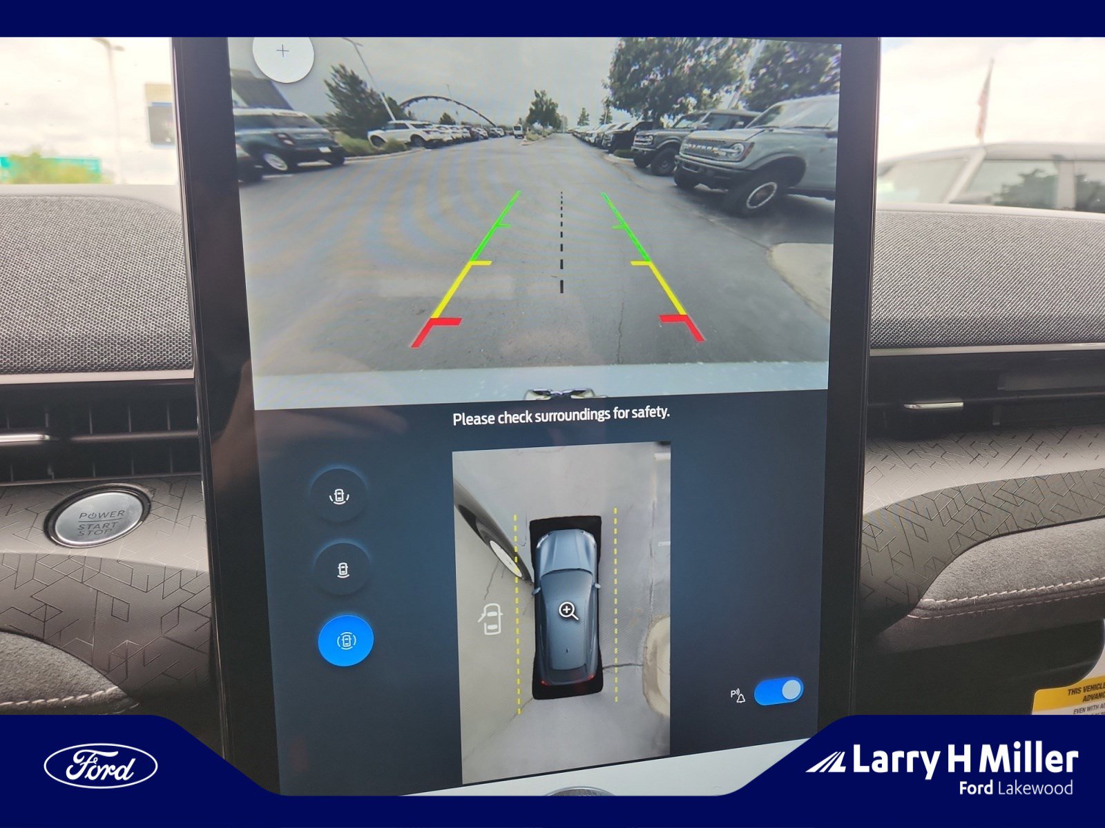 2025 Ford Mustang Mach-E GT - Photo 29