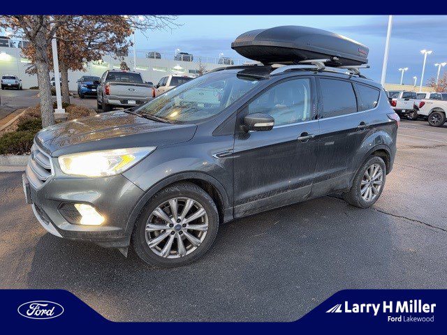 2017 Ford Escape Titanium's photo
