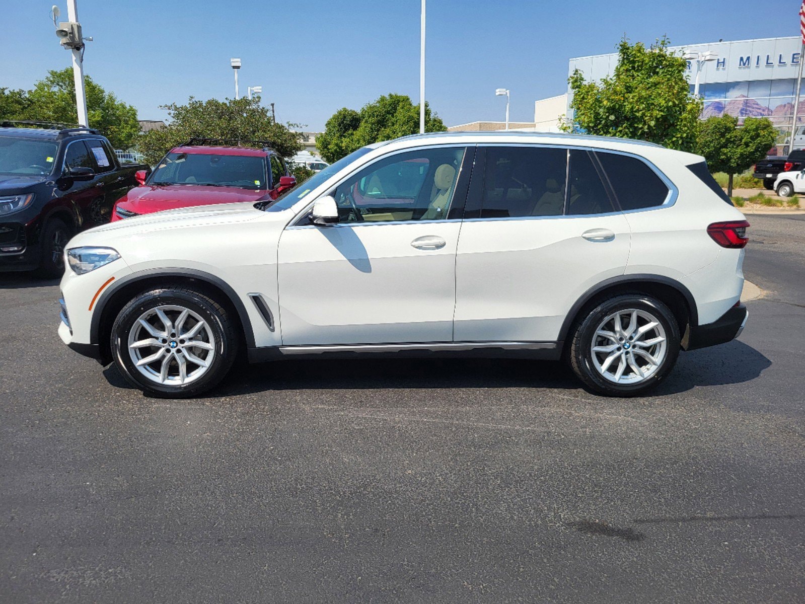 Certified 2019 BMW X5 40i with VIN 5UXCR6C57KLL08960 for sale in Lakewood, CO