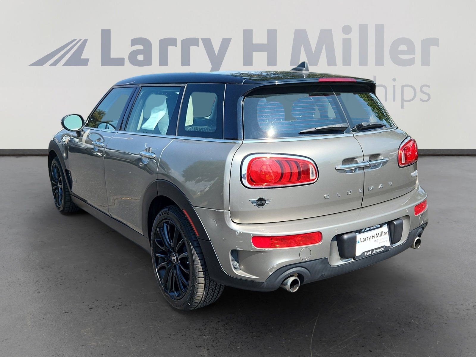 2019 Mini Clubman Base S ALL4 photo 3