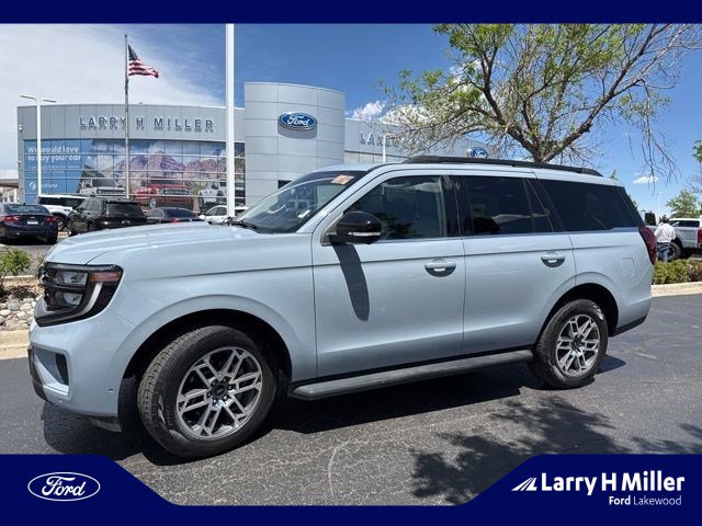 2025 Ford Expedition Active 4x4's photo