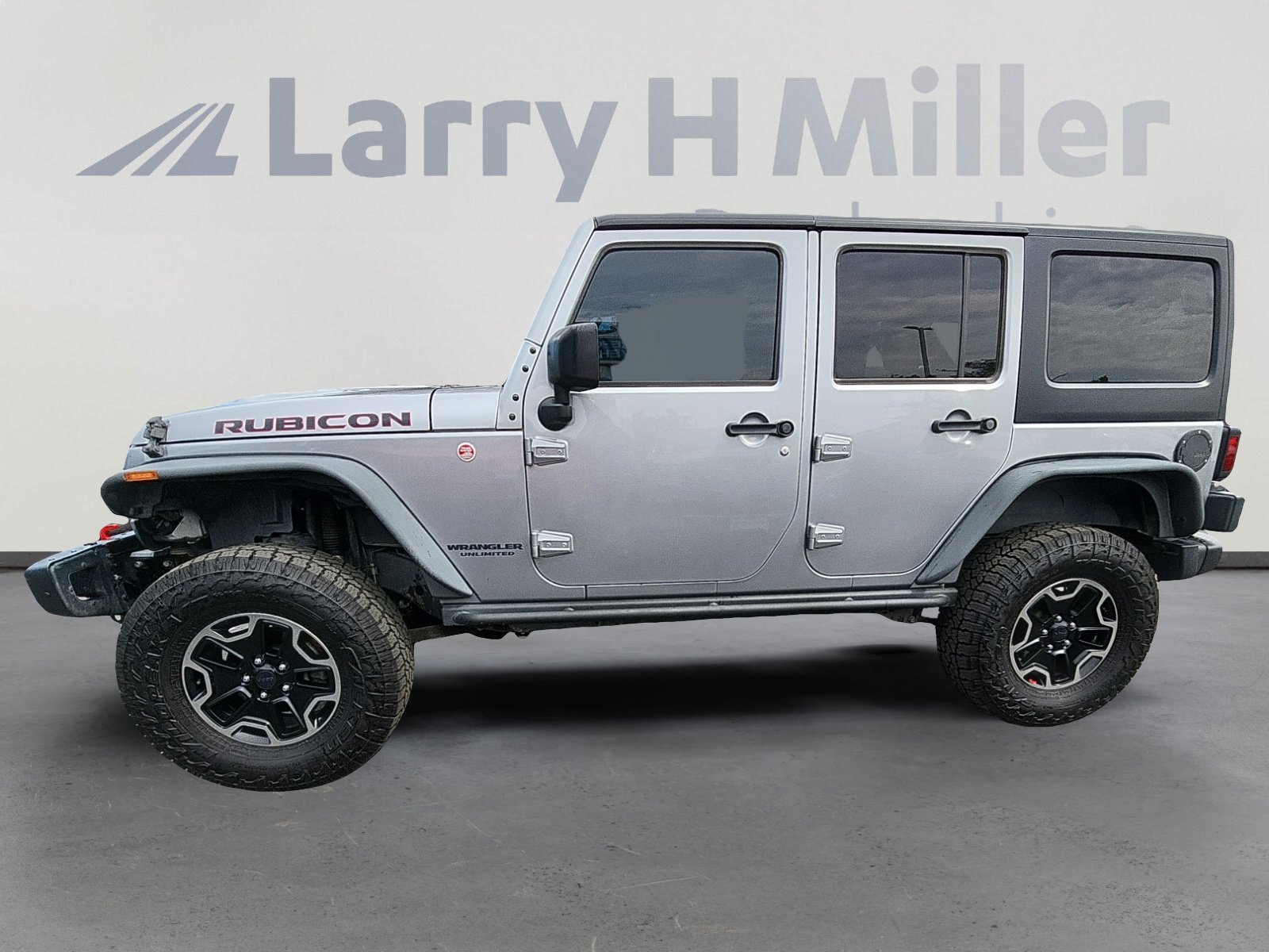 2017 Jeep Wrangler Unlimited Rubicon Hard Rock photo 2