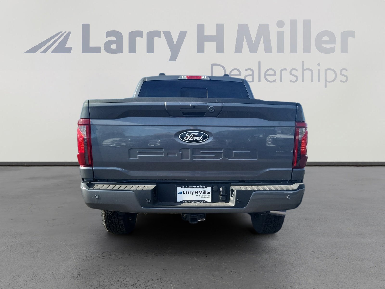 2025 Ford F-150 XLT photo 3