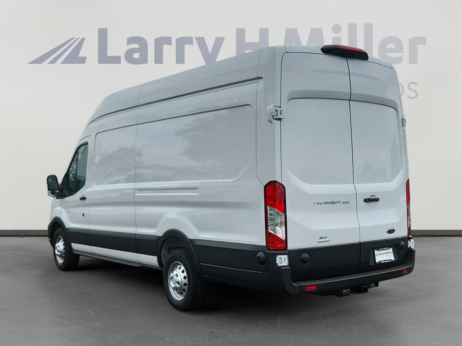2025 Ford Transit Cargo Van photo 2