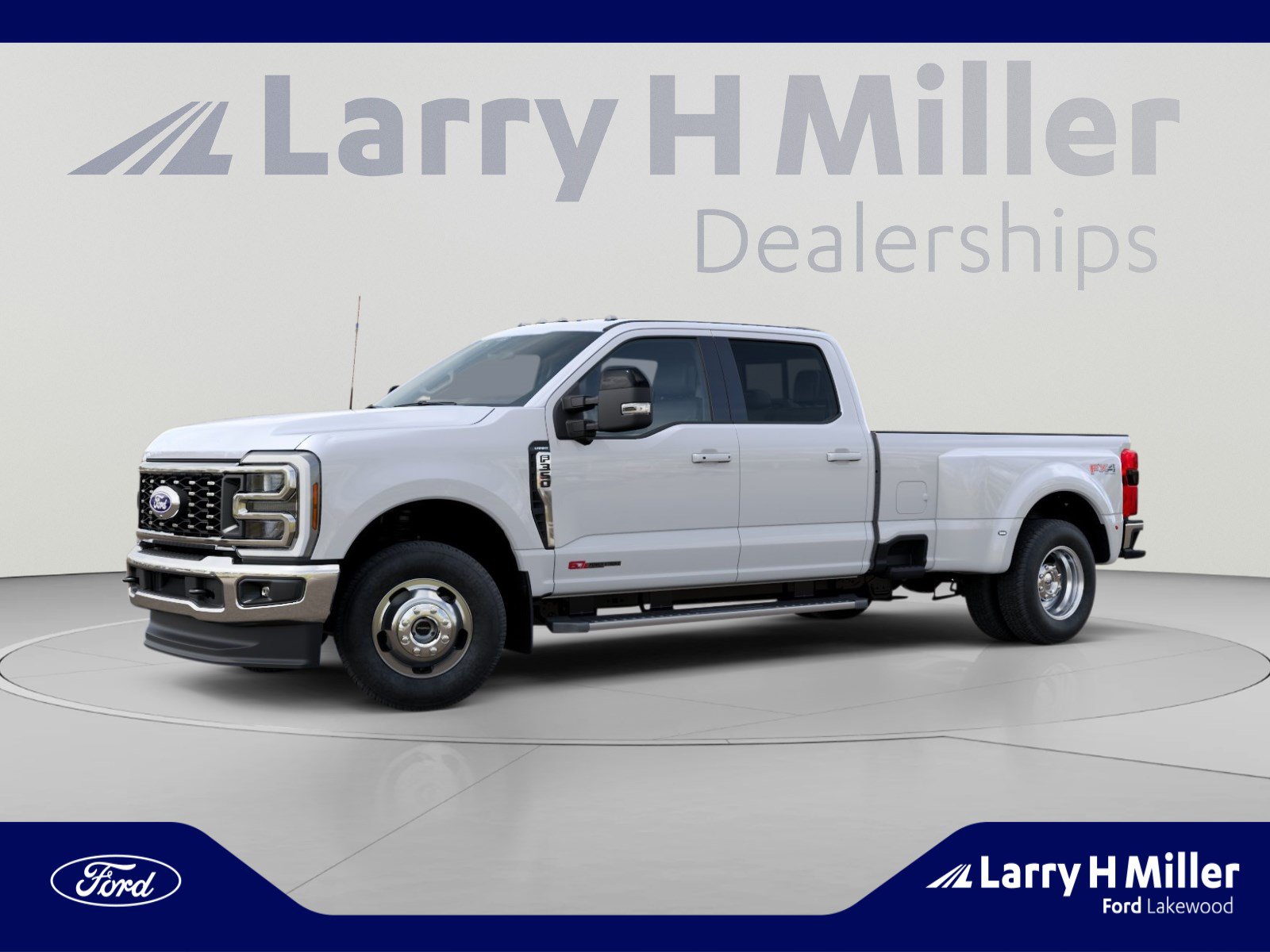 2027 Ford Super Duty F-350 DRW F-350&reg; Lariat&reg; Truck Crew Cab