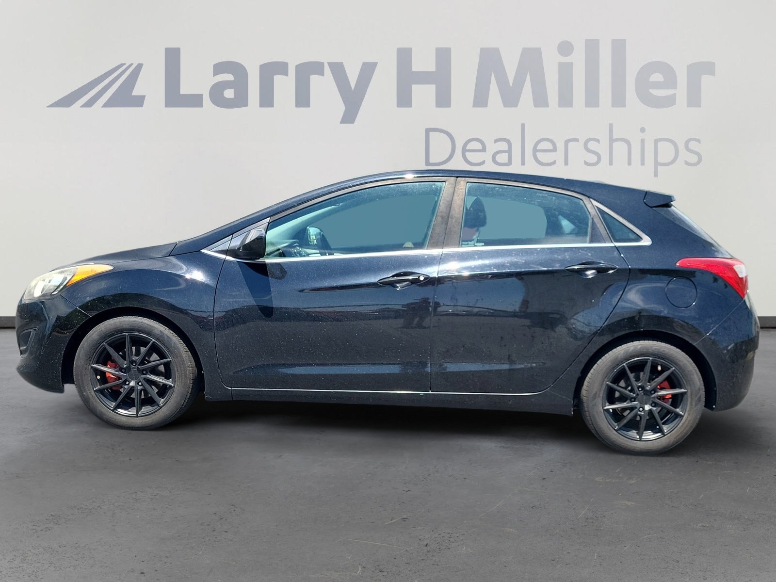 Used 2017 Hyundai Elantra GT GT with VIN KMHD35LHXHU369682 for sale in Lakewood, CO