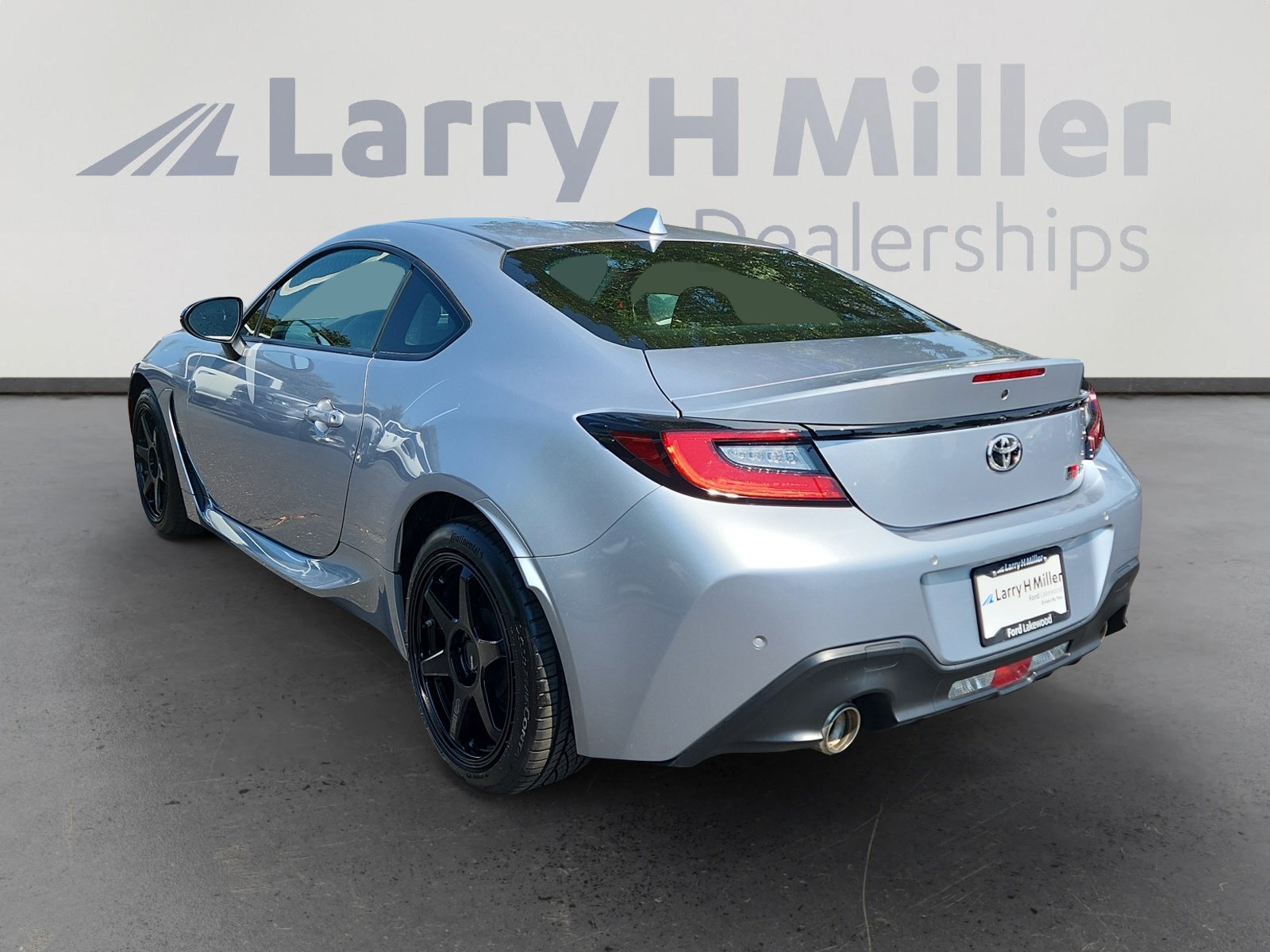 2023 Toyota GR86 photo 3