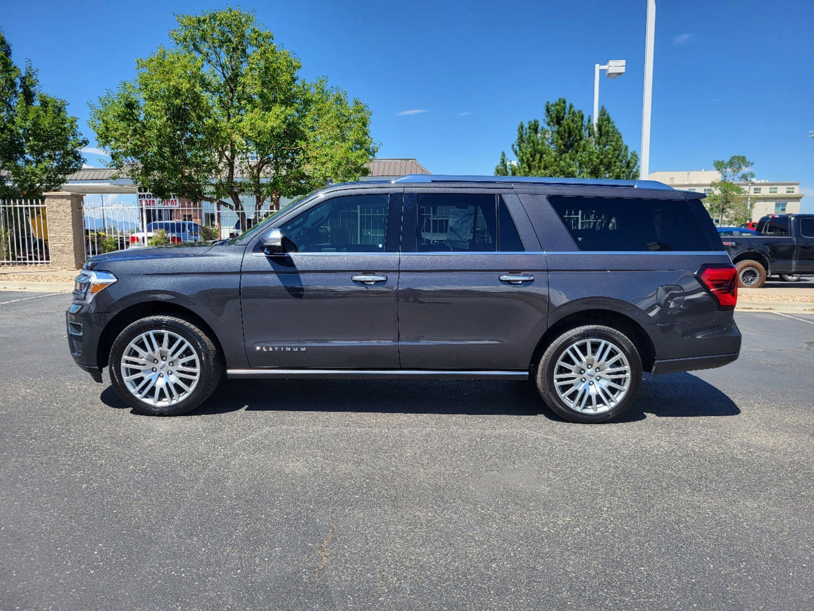 Used 2023 Ford Expedition Platinum with VIN 1FMJK1M80PEA14235 for sale in Lakewood, CO