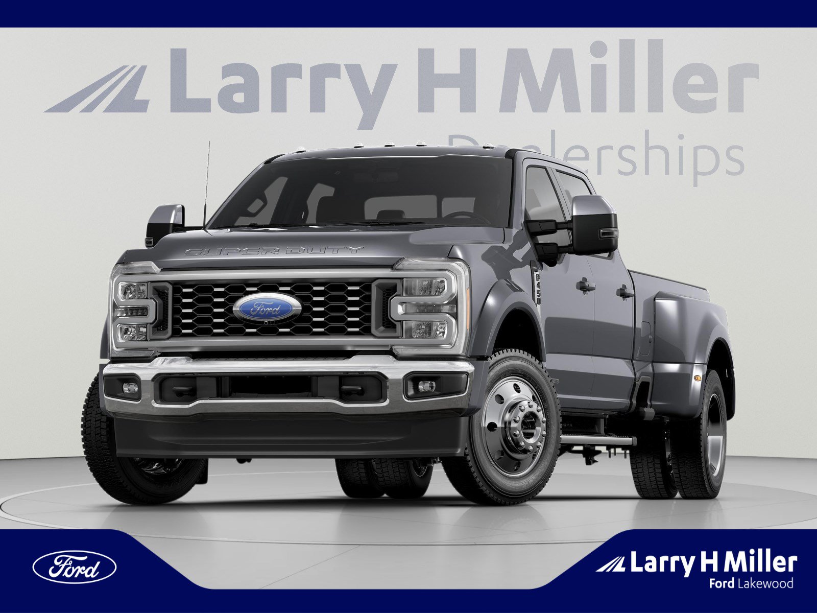 2027 Ford Super Duty F-450 DRW F-450&reg; Lariat&reg; Truck Crew Cab