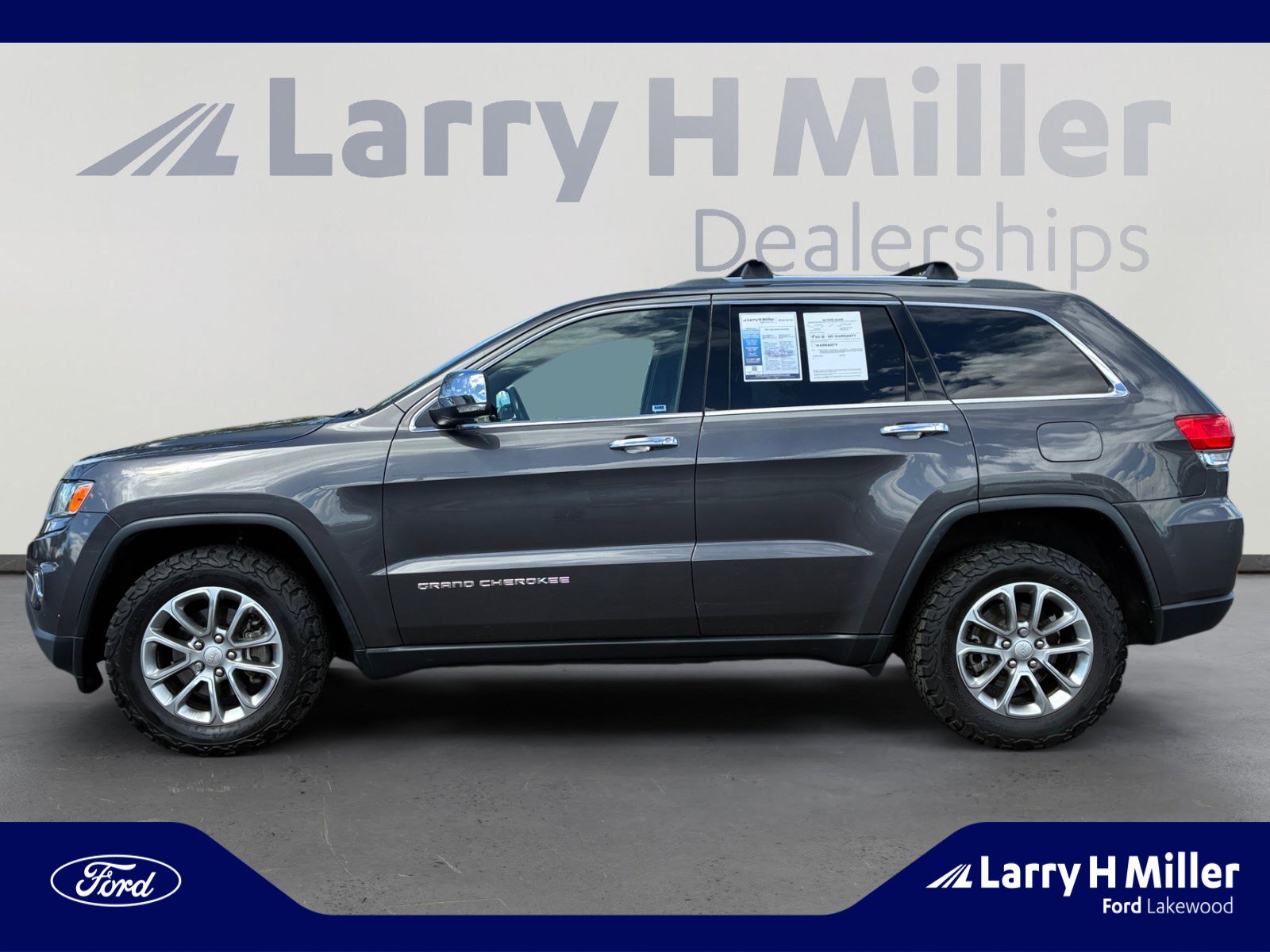 Used 2015 Jeep Grand Cherokee Limited with VIN 1C4RJFBG8FC165285 for sale in Lakewood, CO