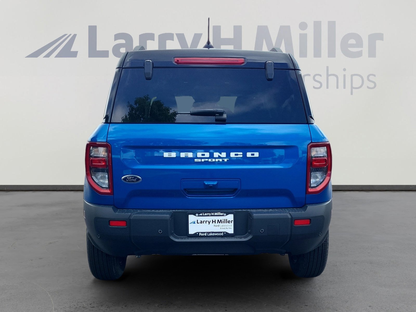 2025 Ford Bronco Sport Outer Banks photo 4