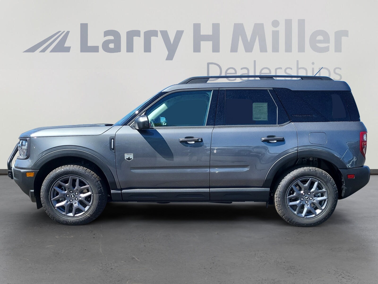 2025 Ford Bronco Sport Big Bend photo 2