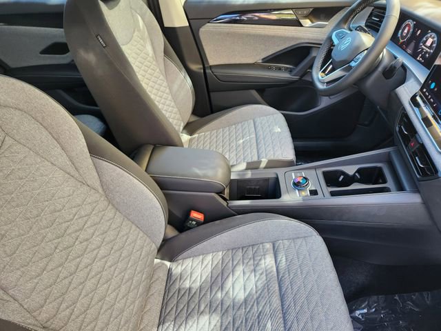 2025 Volkswagen Tiguan S - Photo 31