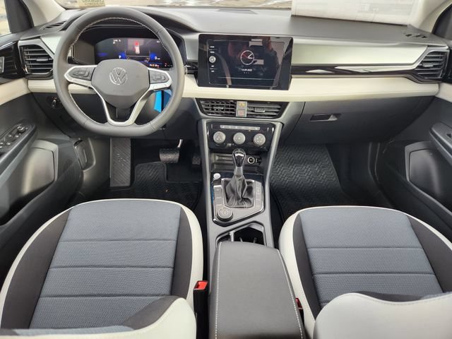2026 Volkswagen Taos S - Photo 25