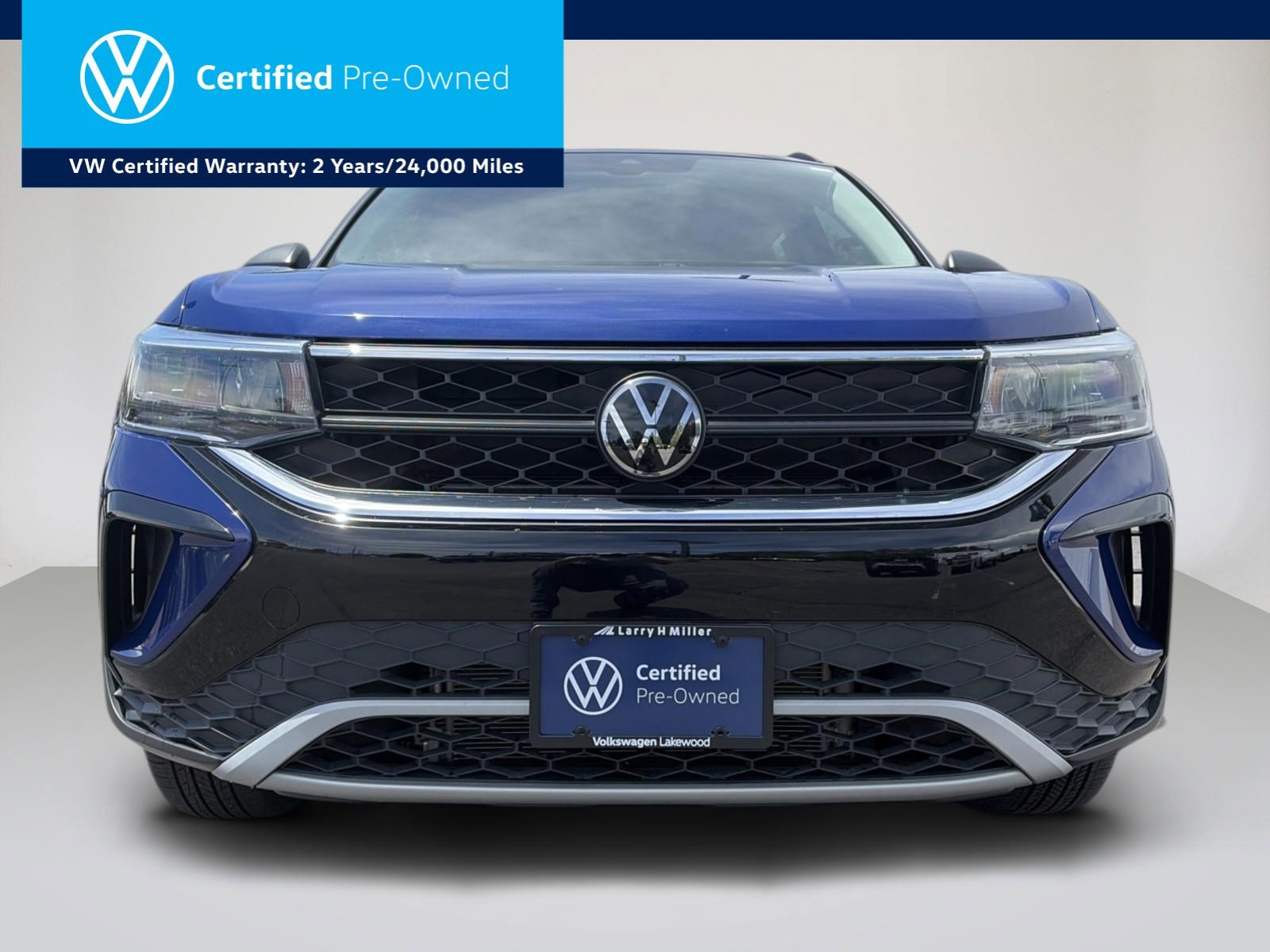 2024 Volkswagen Taos 1.5T S 4Motion's photo