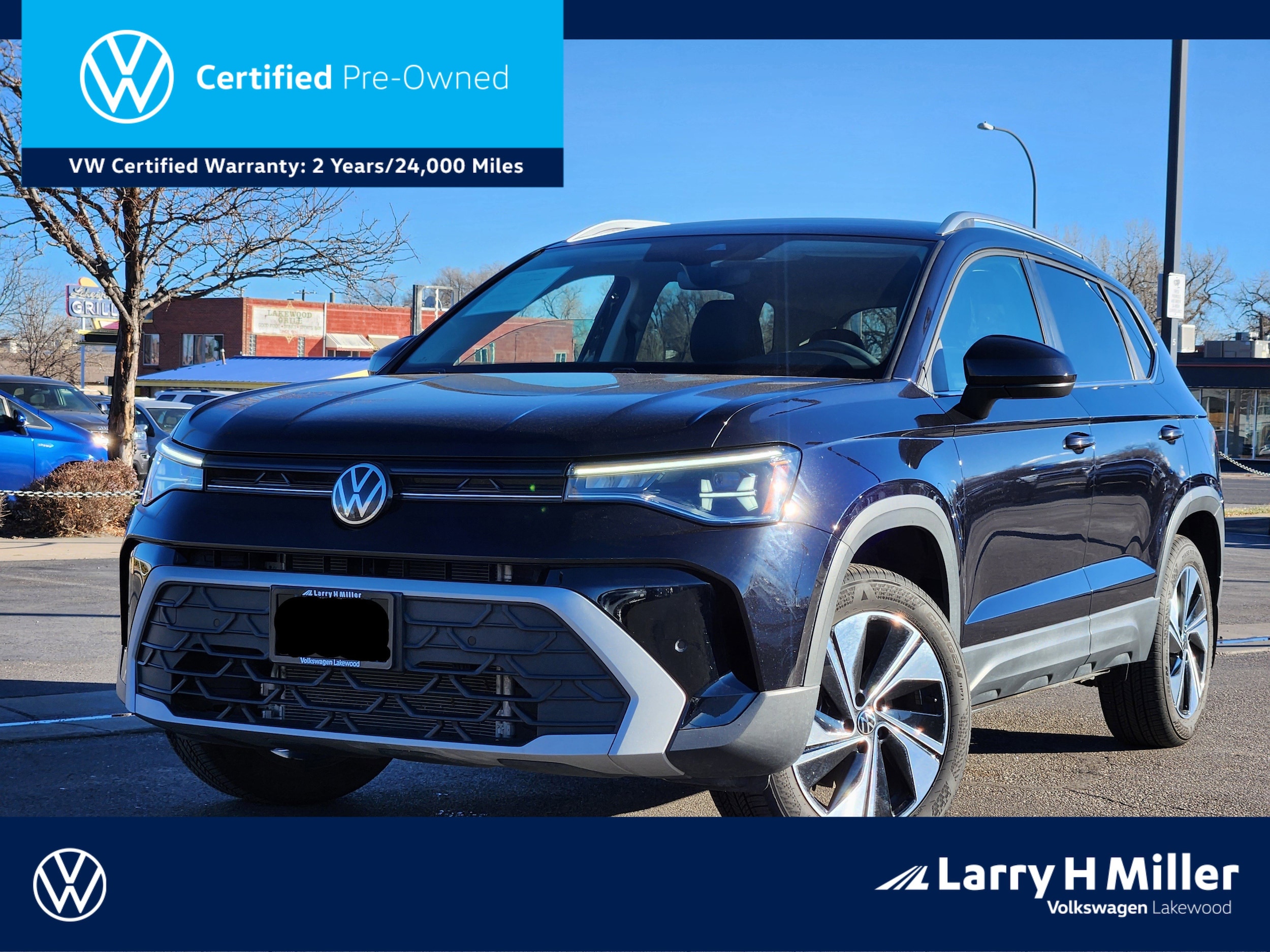 2025 Volkswagen Taos SE's photo