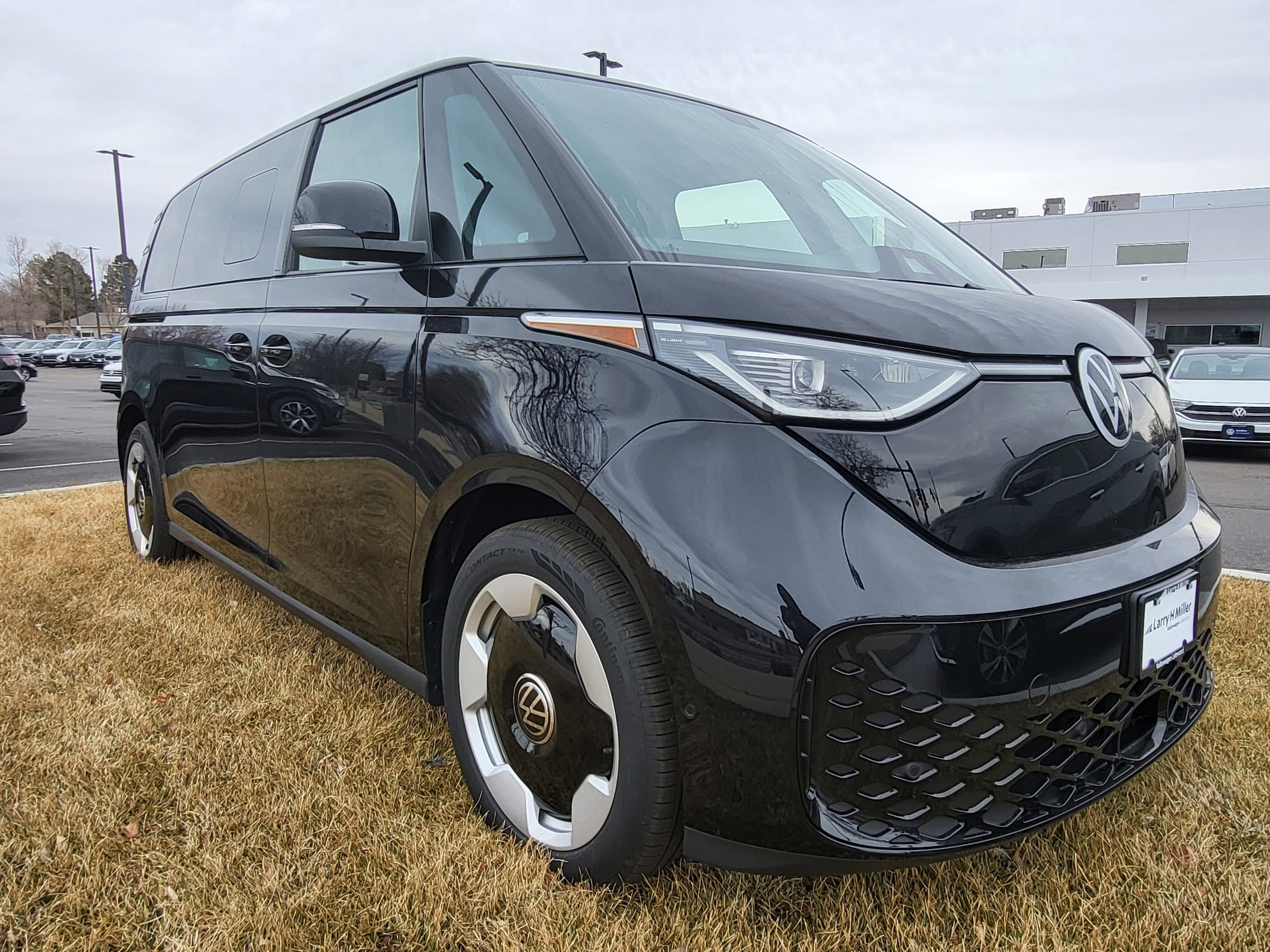 2025 Volkswagen ID. Buzz PRO S - Photo 9