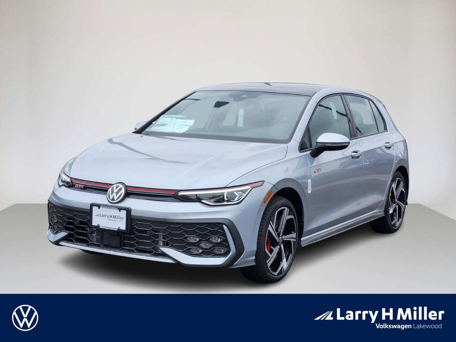 2025 Volkswagen Golf GTI SE's photo