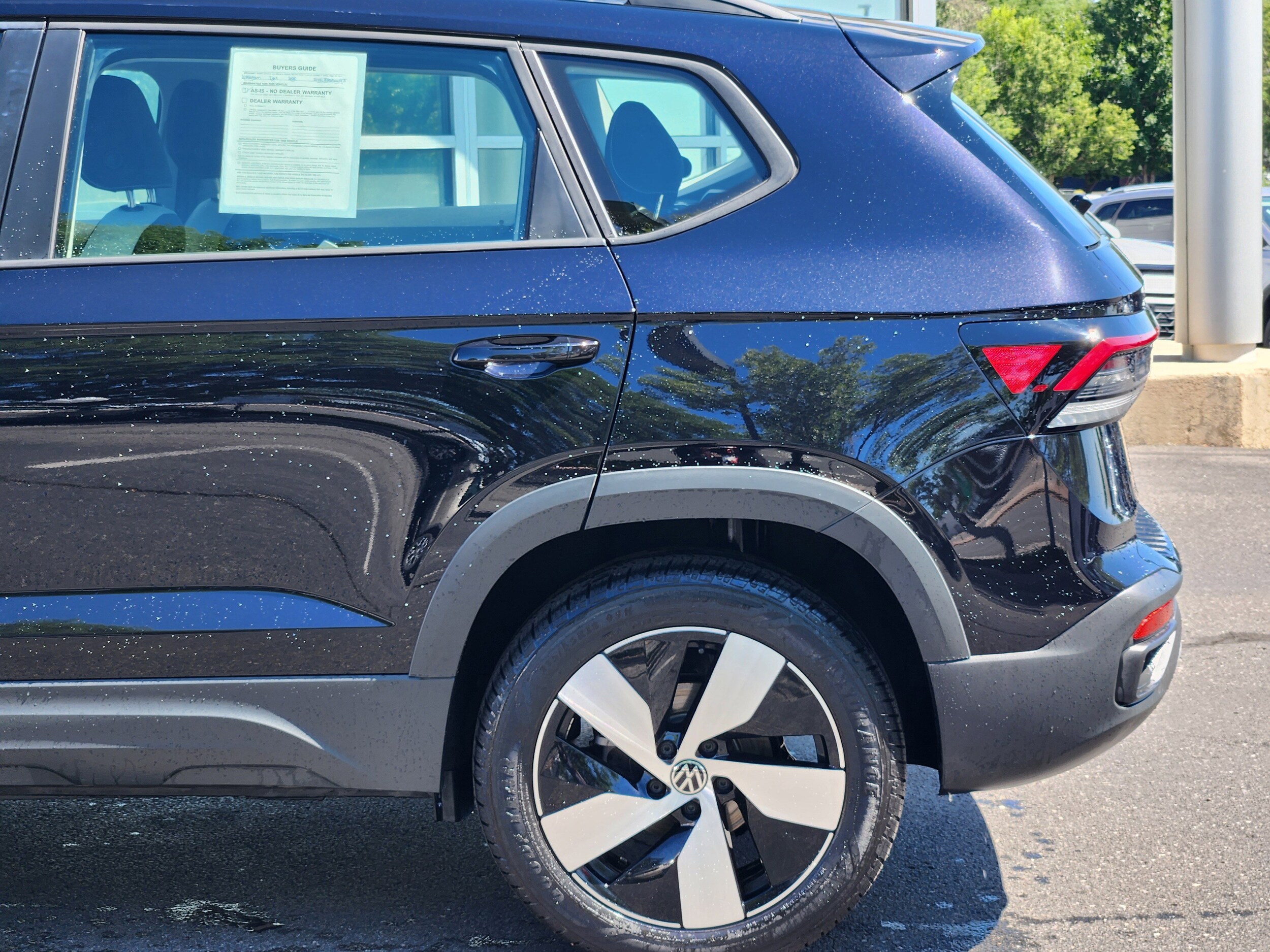 2025 Volkswagen Taos S photo 3